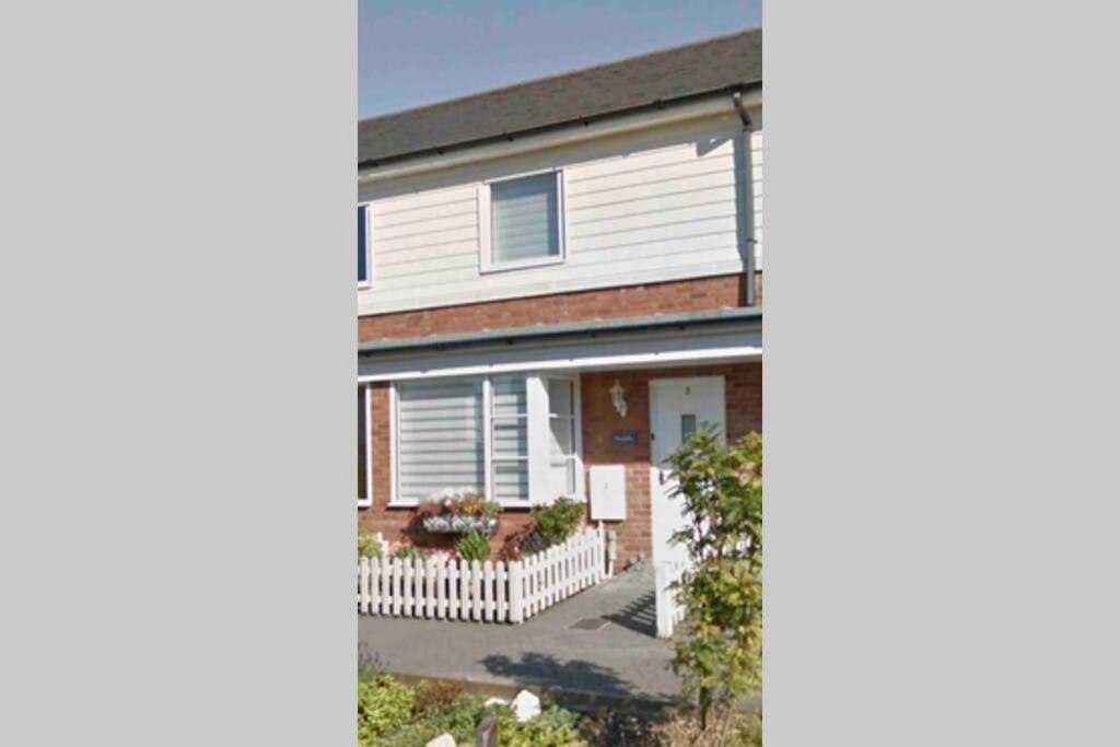 Comfy 2 Bed House Located At Wareham Train Station Βίλα Εξωτερικό φωτογραφία